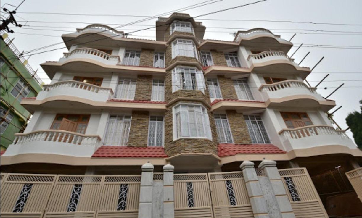 Hôtel Castle Residency à Shillong Extérieur photo
